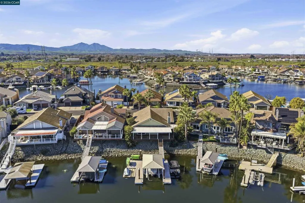 1963 Windward Pt, Discovery Bay, California 94505 home-pic-41