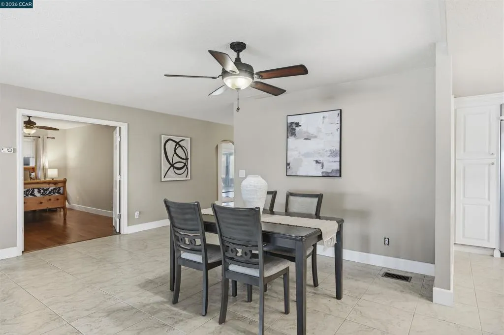 1963 Windward Pt, Discovery Bay, California 94505 home-pic-33
