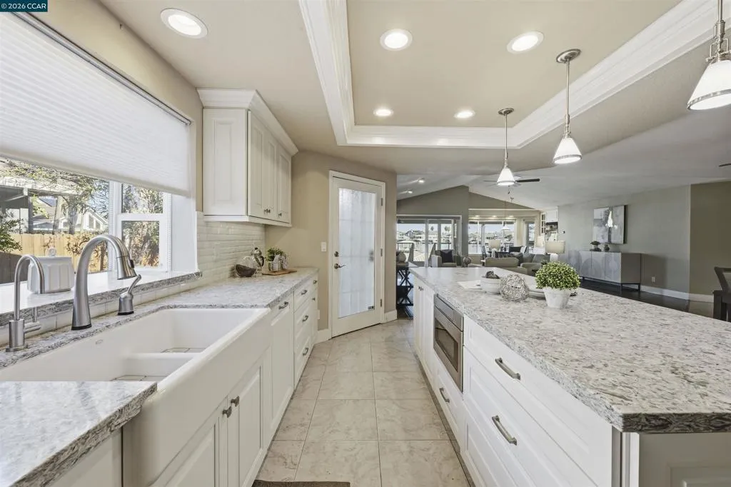 1963 Windward Pt, Discovery Bay, California 94505 home-pic-16