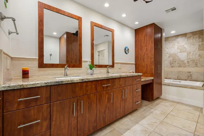 39-web-or-mls-TJPueblo_OPMG_0226_039