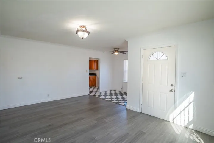 242 E Del Amo, Long Beach, California 90805