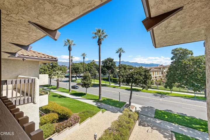 5_11365085_168314_168314-EI-105