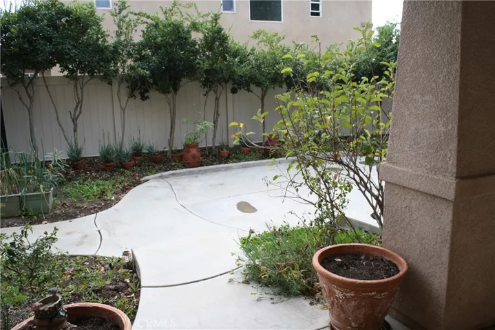 Entryway from Front Door opening the the Entertainment Patio.