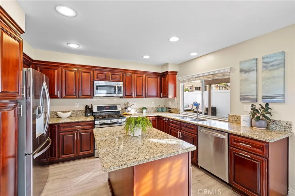 28 Tomahawk, Trabuco Canyon, California 92679 home-pic-12