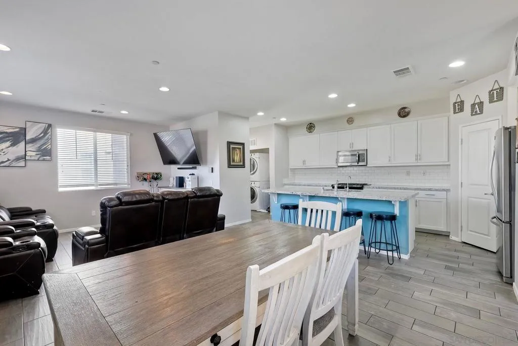 1700 Santa Gloria, San Diego, California 92154 home-pic-13