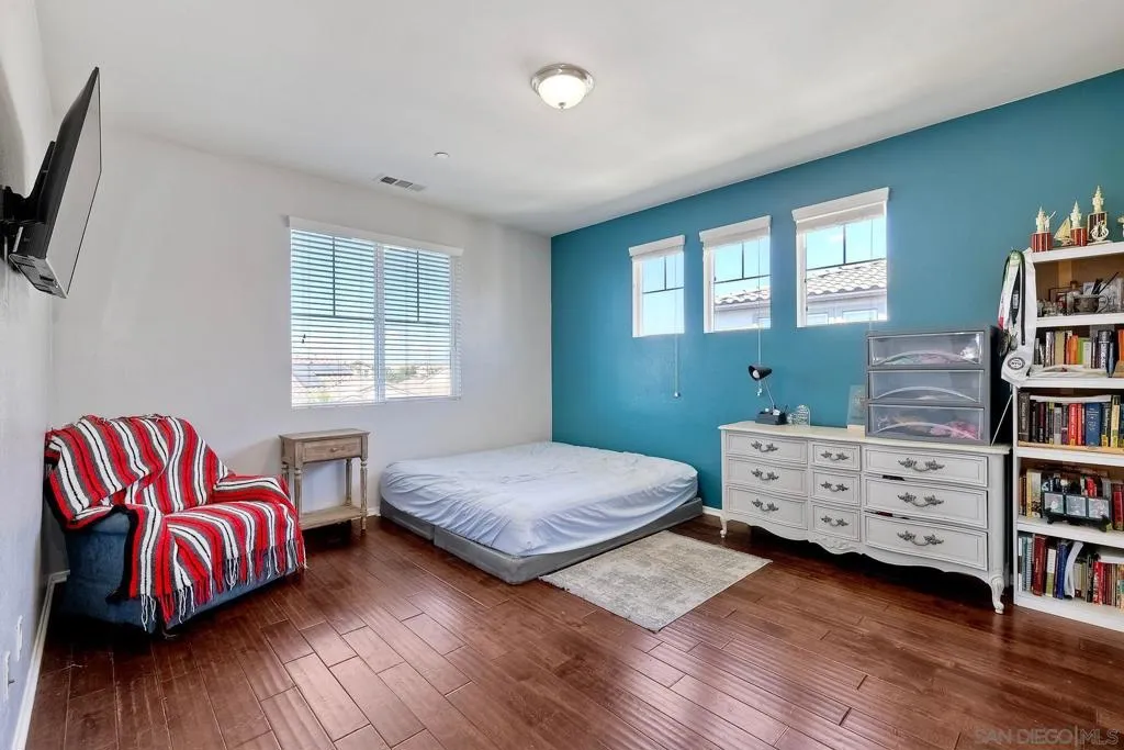 1700 Santa Gloria, San Diego, California 92154 home-pic-24
