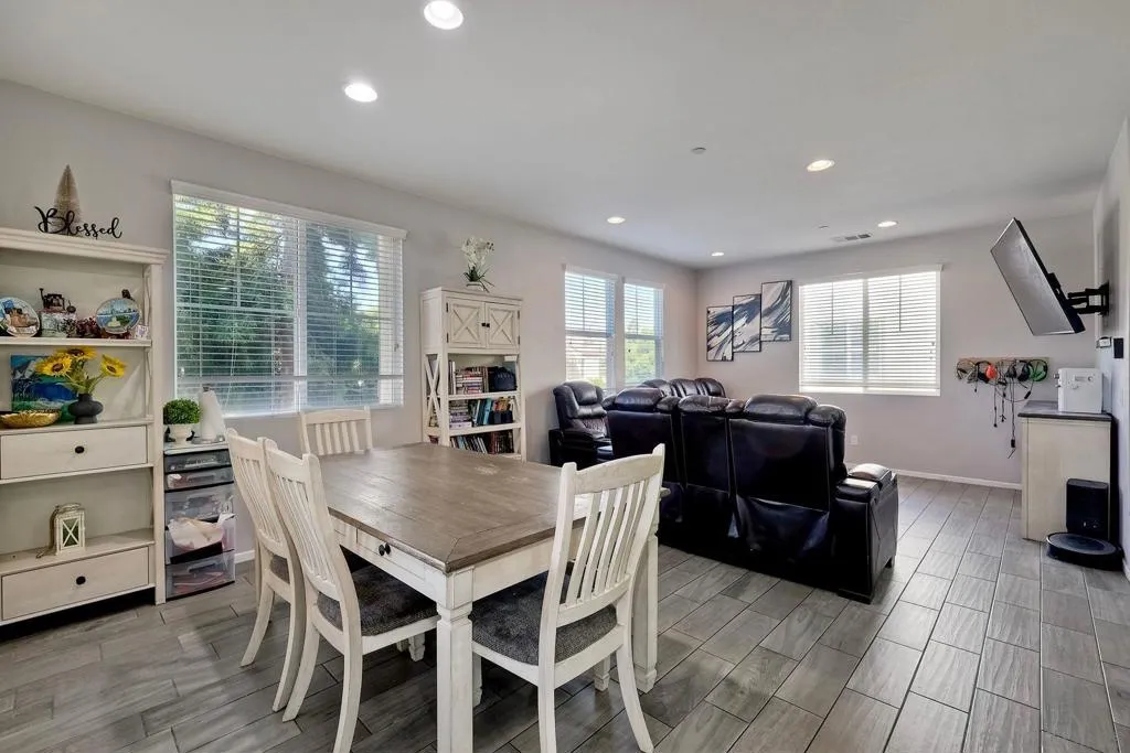 1700 Santa Gloria, San Diego, California 92154 home-pic-7