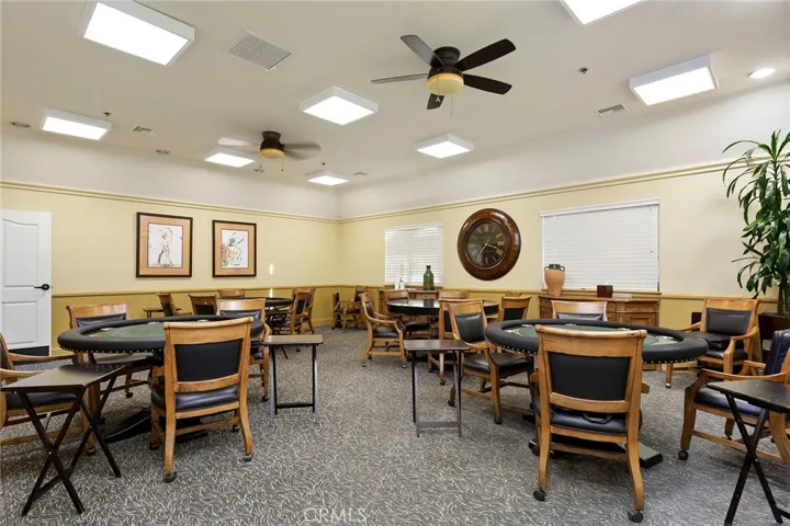 Community HOA Amenities Enhance Everyday Living