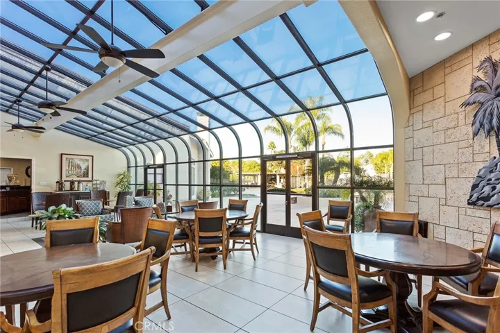 Community HOA Amenities Enhance Everyday Living