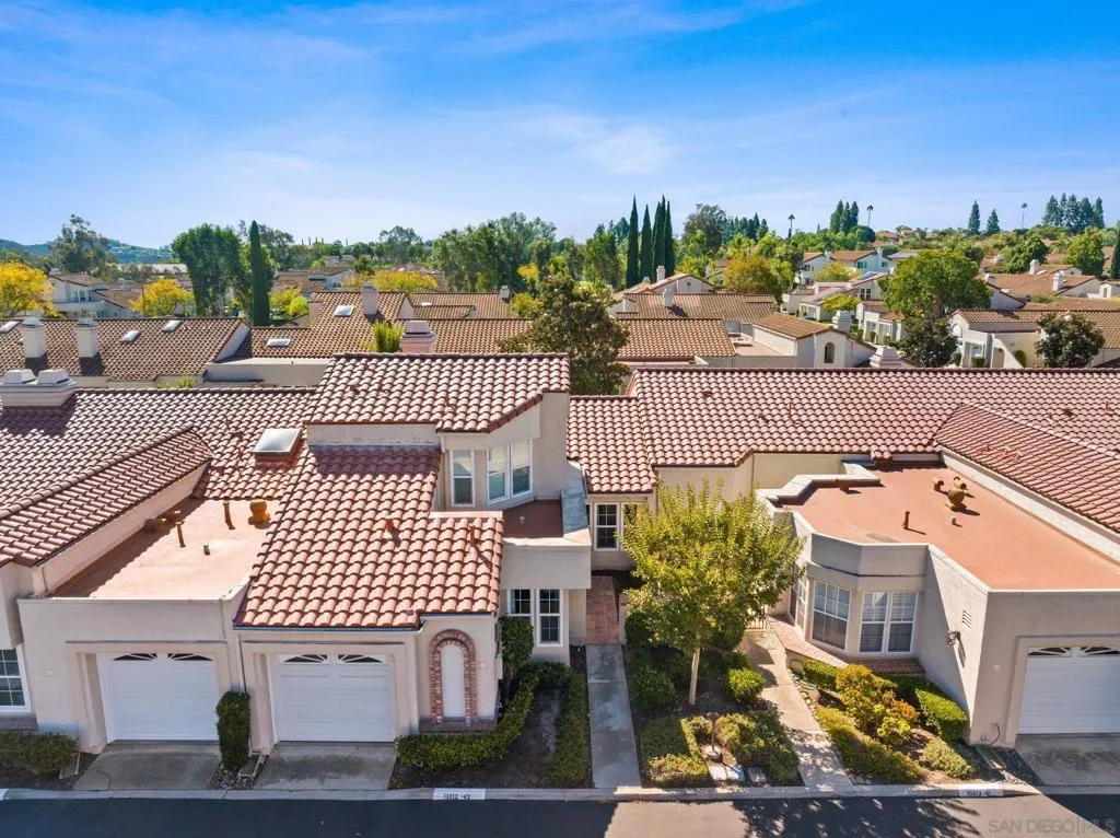15913 Avenida Villaha 42, San Diego, California 92128 home-pic-31