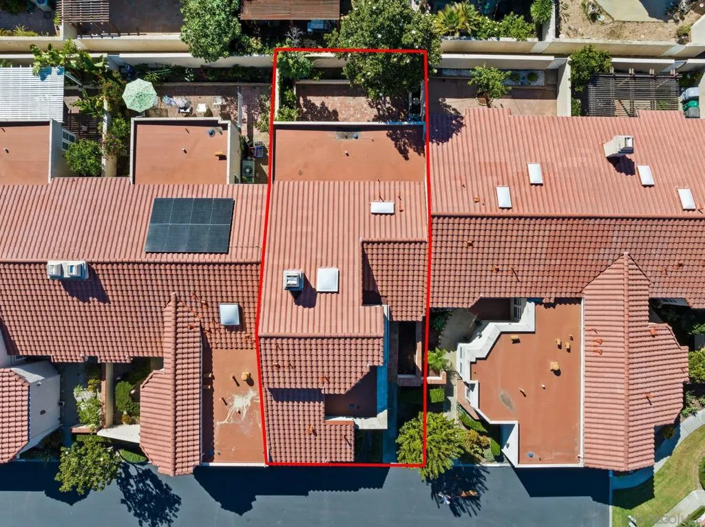 15913 Avenida Villaha 42, San Diego, California 92128 home-pic-28