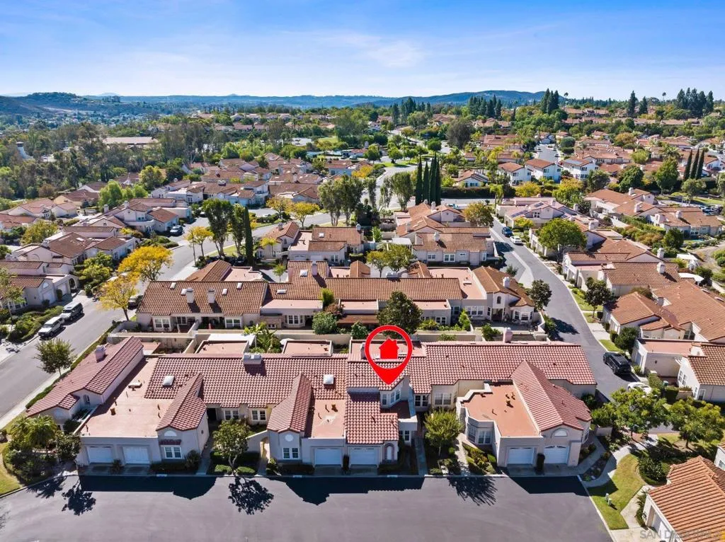 15913 Avenida Villaha 42, San Diego, California 92128 home-pic-30