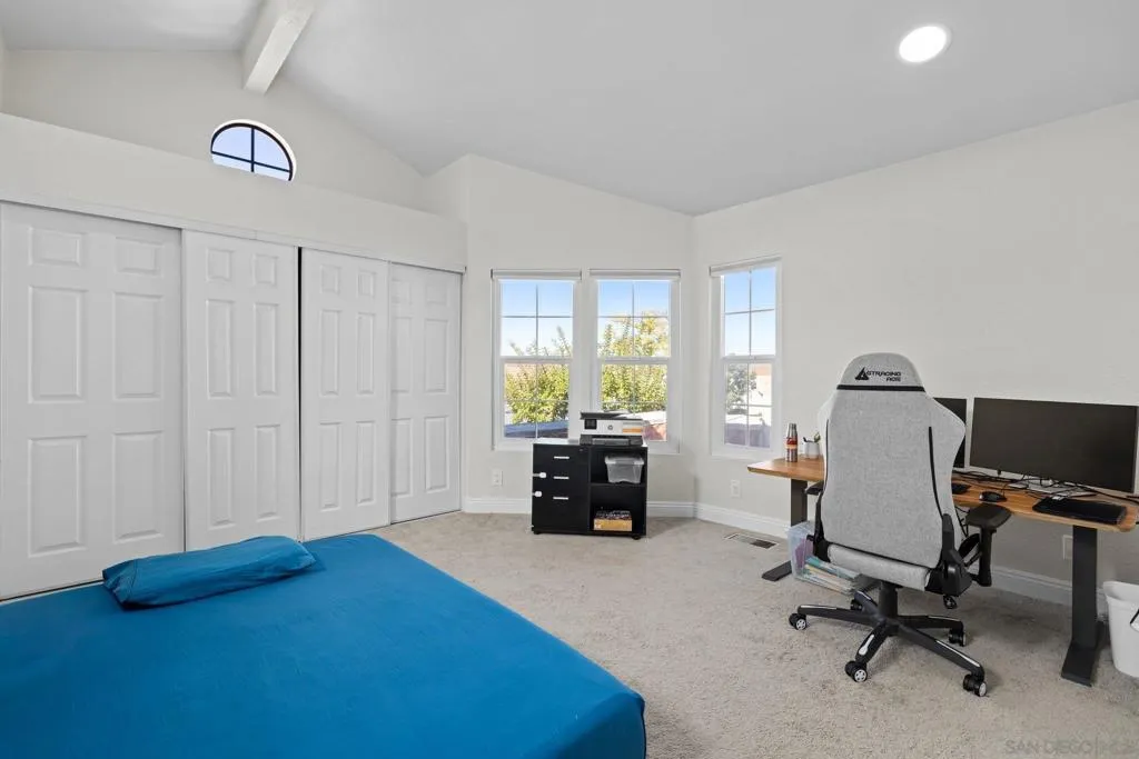 15913 Avenida Villaha 42, San Diego, California 92128 home-pic-23