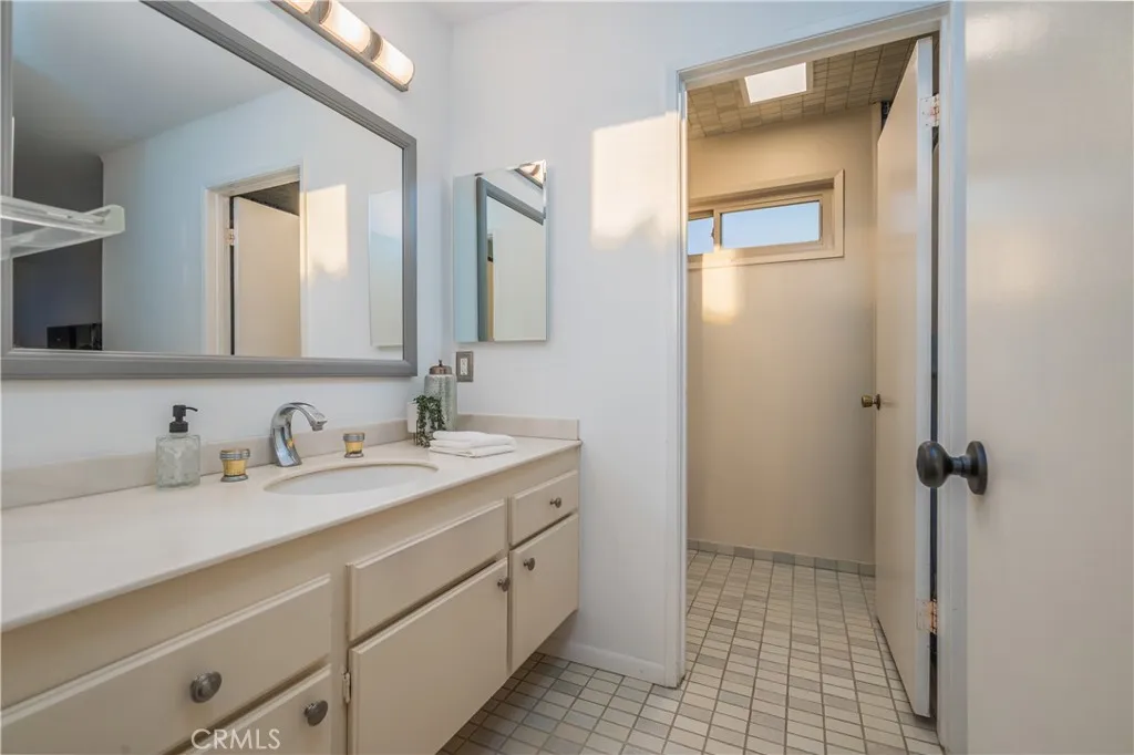5029 Tierra Antigua Drive, Whittier, California 90601 home-pic-21