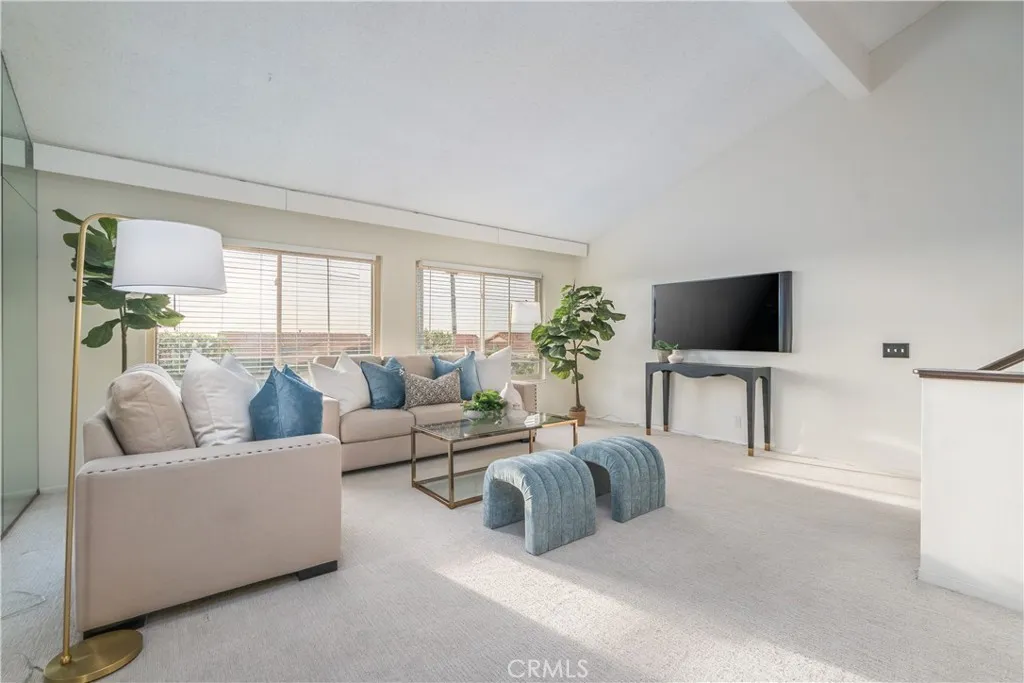 5029 Tierra Antigua Drive, Whittier, California 90601 home-pic-10