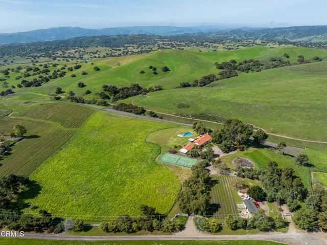 2851 Tapadero Exterior Web-15