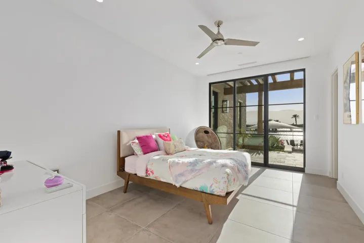 20_10564162_144329_144329-EI-120