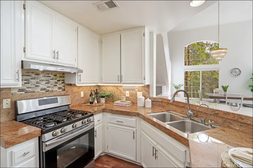 87 Montara, Aliso Viejo, California 92656 home-pic-6