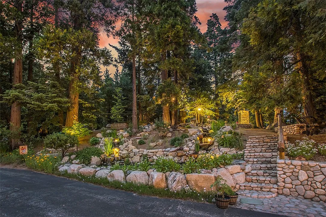 268 Cedarbrook, Twin Peaks, California 92391 home-pic-32