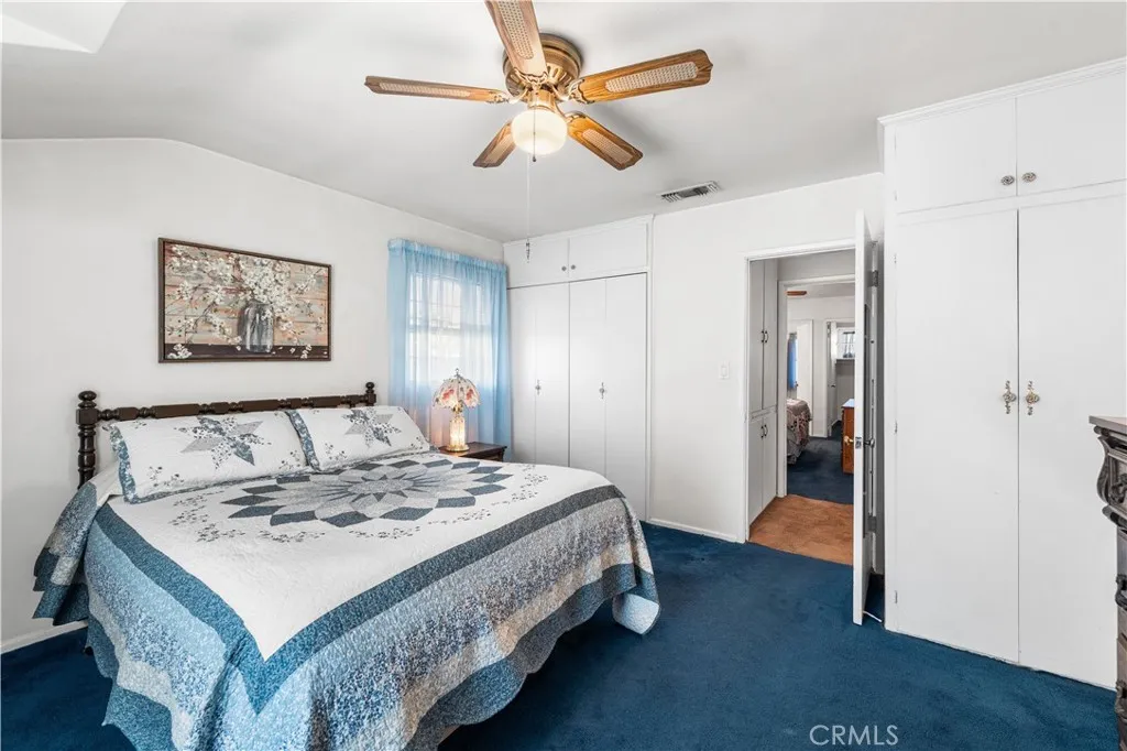 14239 Cohasset, Van Nuys, California 91405 home-pic-14