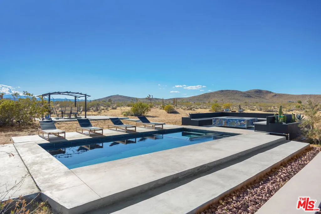 60376 Tacoma Court, Joshua Tree, California 92252 home-pic-38