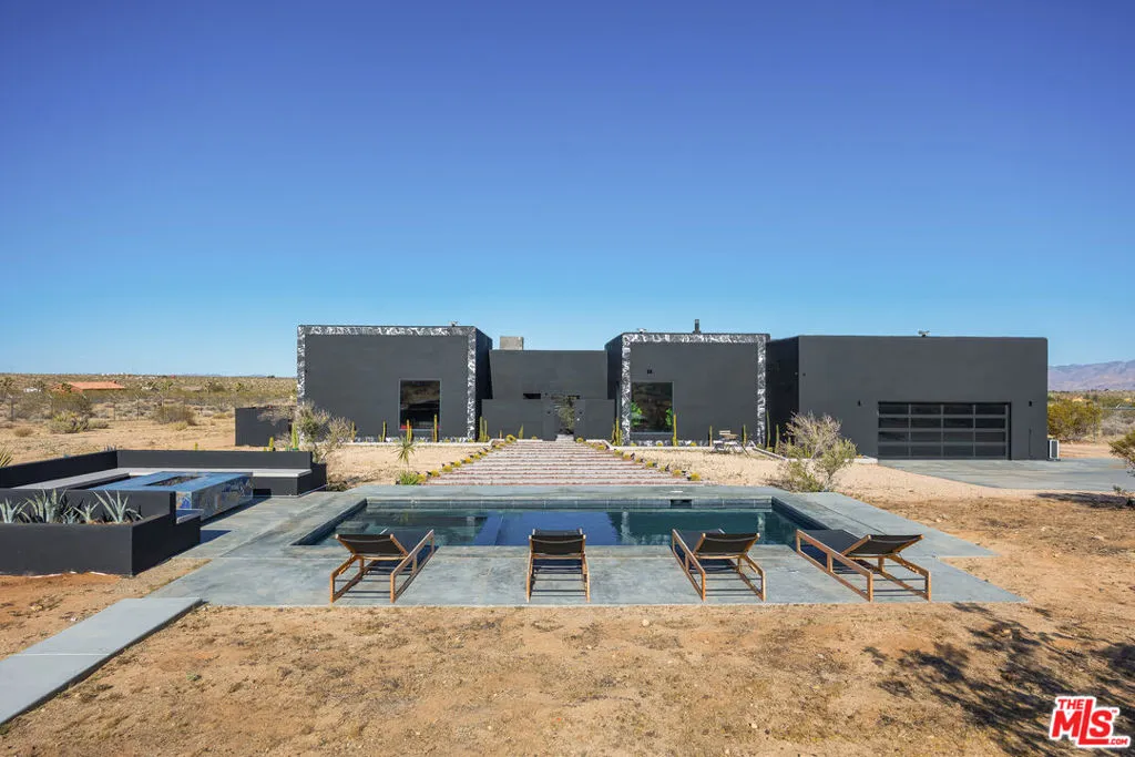 60376 Tacoma Court, Joshua Tree, California 92252 home-pic-35