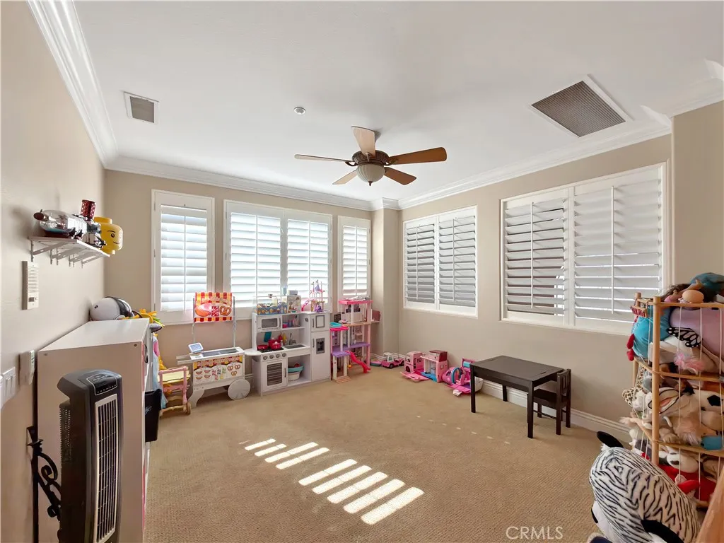 525 Dickinson Circle, Placentia, California 92870 home-pic-22