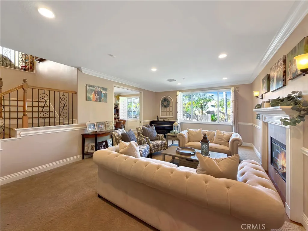 525 Dickinson Circle, Placentia, California 92870 home-pic-16