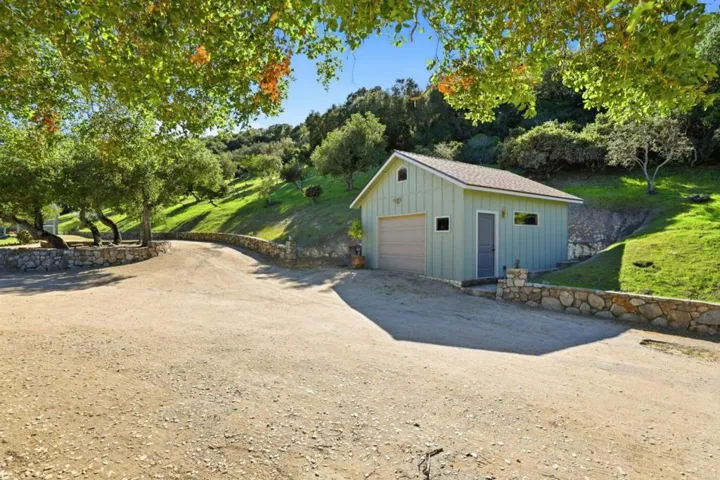 Detached one car garage and workspace