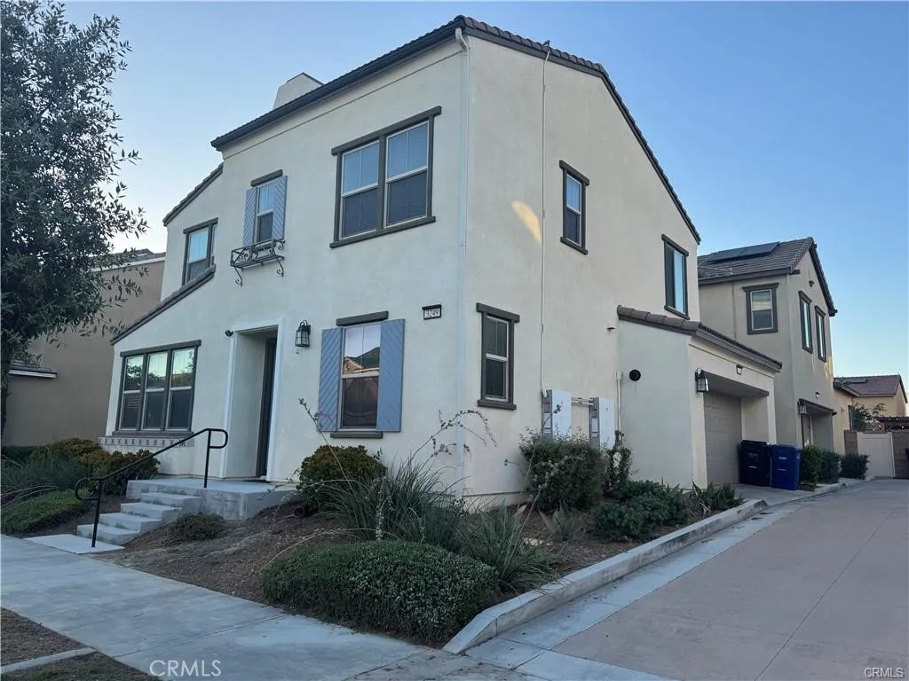 3249 E Butterfly, Ontario, California 91762 home-pic-1