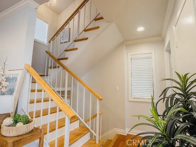 340 E Washington Boulevard 1, Pasadena, California 91104 home-pic-11