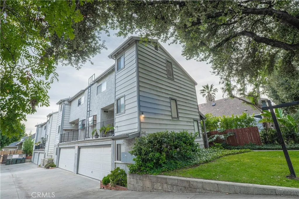340 E Washington Boulevard 1, Pasadena, California 91104 home-pic-1