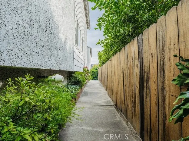 340 E Washington Boulevard 1, Pasadena, California 91104 home-pic-27