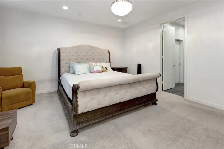 13 Savannah, Lake Forest, California 92630