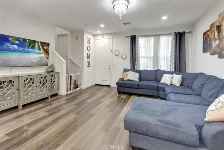 13 Savannah, Lake Forest, California 92630