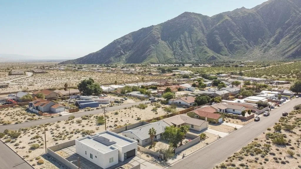 15780 La Vida, Palm Springs, California 92262 home-pic-9