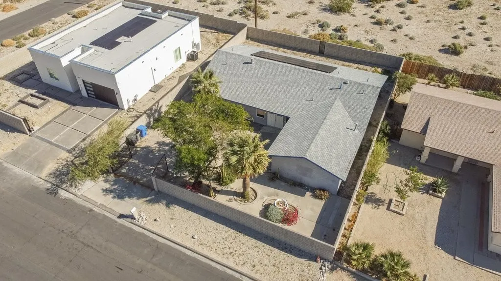 15780 La Vida, Palm Springs, California 92262 home-pic-4