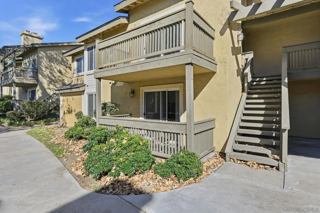 145 W El Norte Pkwy 112, Escondido, California 92026 home-pic-3