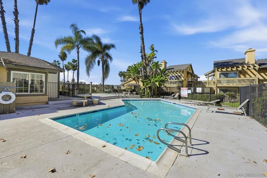 145 W El Norte Pkwy 112, Escondido, California 92026 home-pic-28