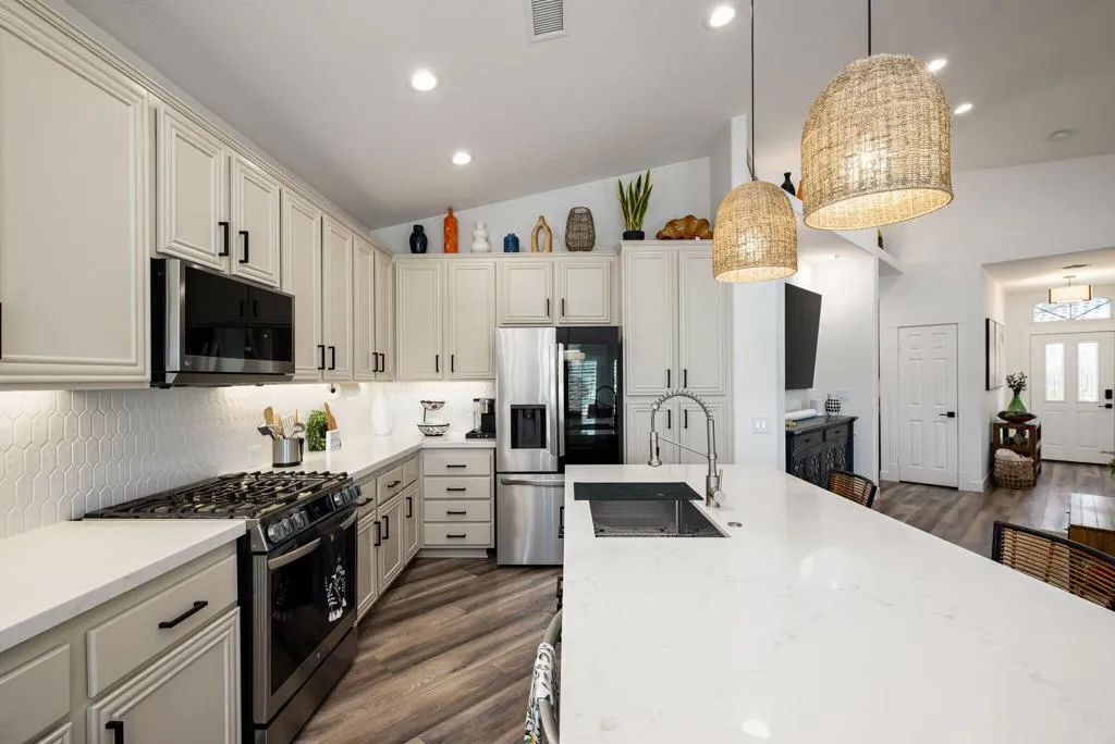 45137 Big Canyon Street, Indio, California 92201 home-pic-13