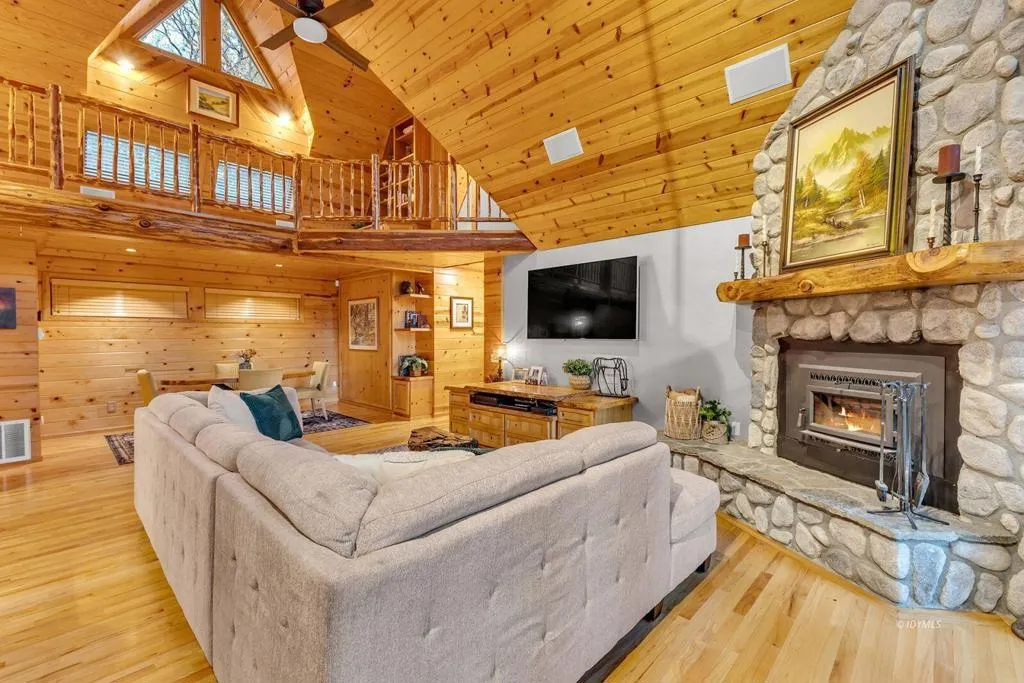 26620 Pine Avenue, Idyllwild, California 92549 home-pic-21