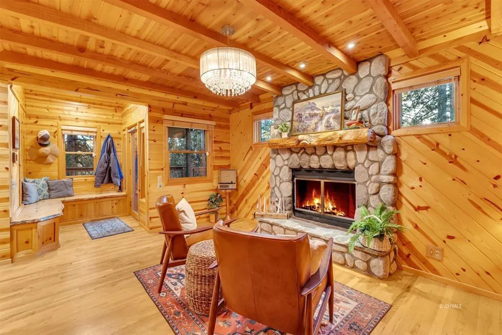 26620 Pine Avenue, Idyllwild, California 92549 home-pic-12