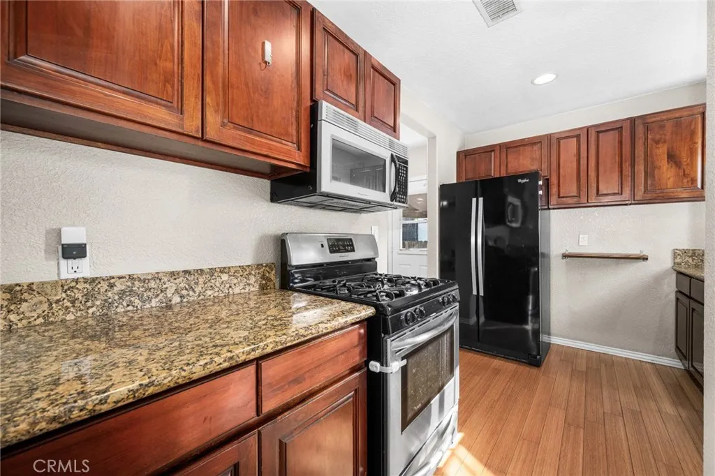 864 W 31st, Long Beach, California 90806 home-pic-26