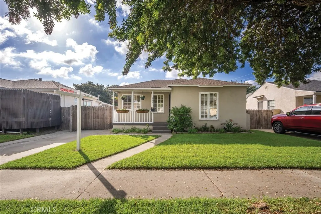 864 W 31st, Long Beach, California 90806 home-pic-3