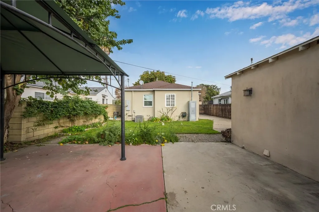 864 W 31st, Long Beach, California 90806 home-pic-60
