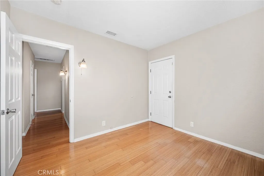 864 W 31st, Long Beach, California 90806 home-pic-37