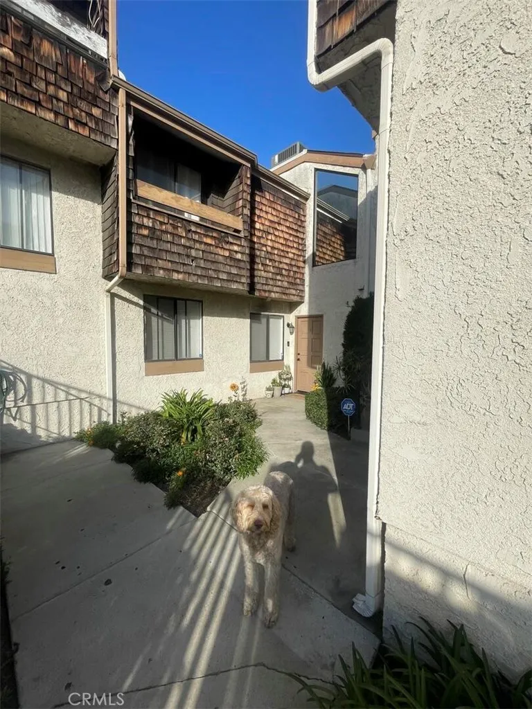 950 W Lambert 4, La Habra, California 90631 home-pic-2