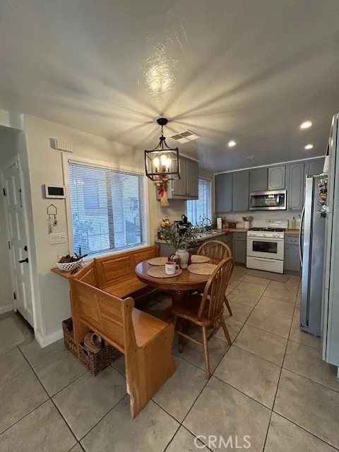 950 W Lambert 4, La Habra, California 90631 home-pic-9