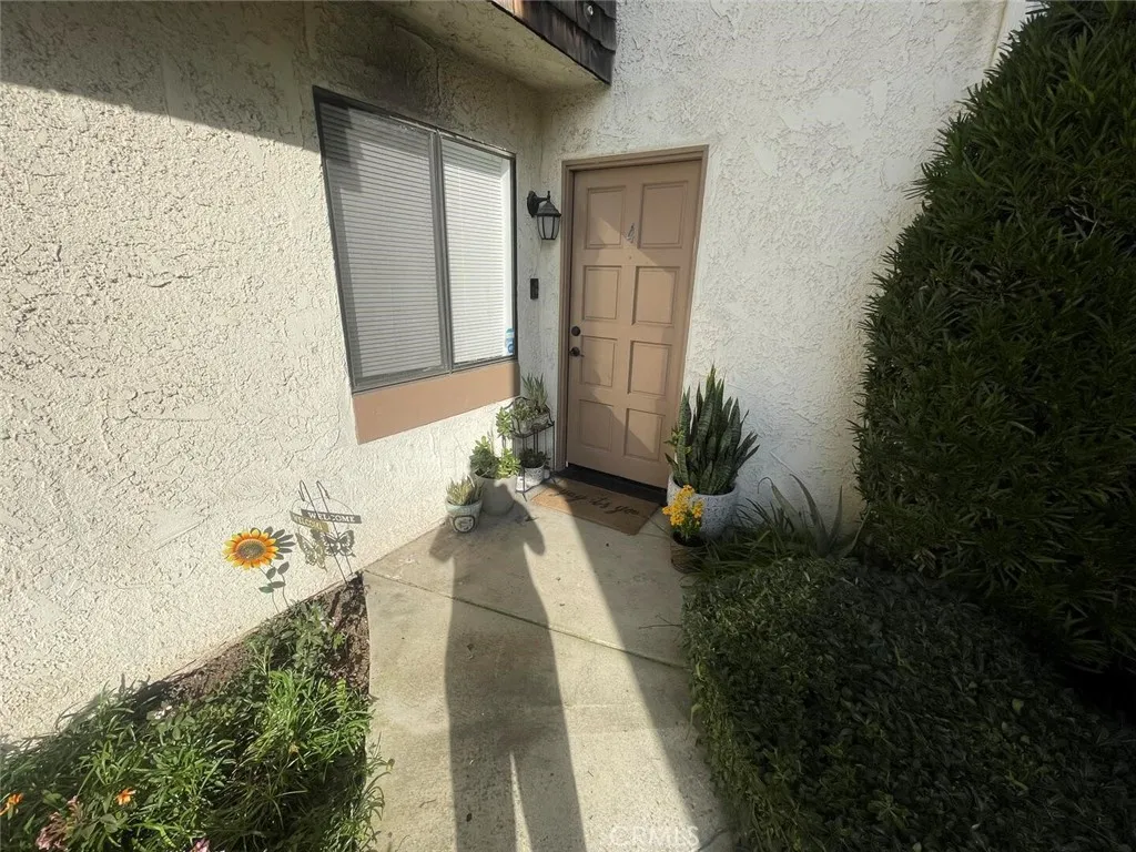 950 W Lambert 4, La Habra, California 90631 home-pic-1