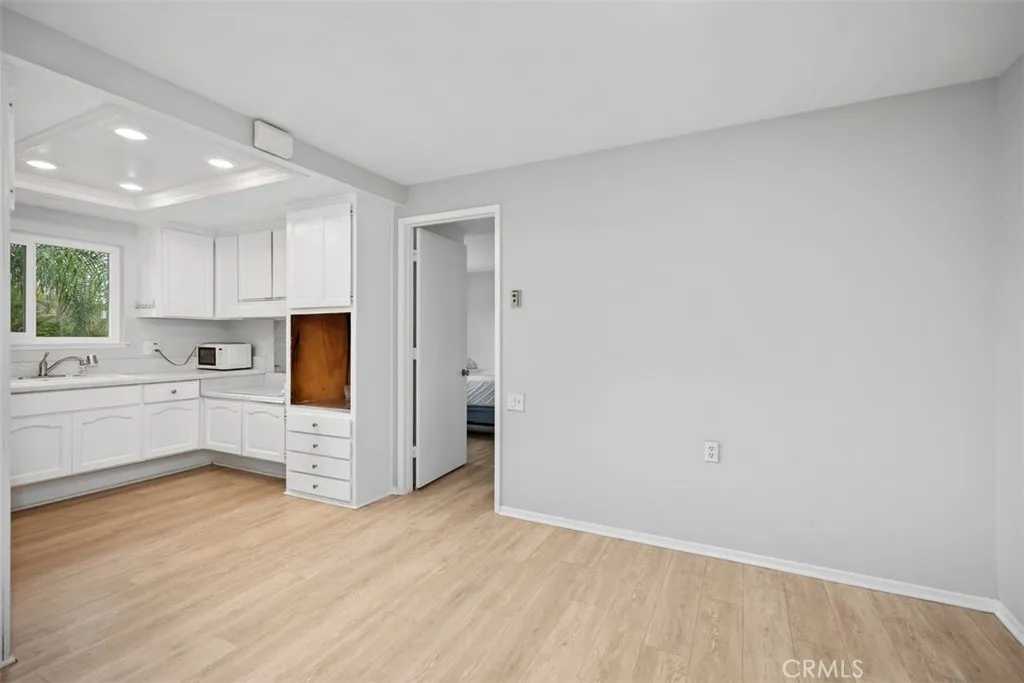 922 Avenida Majorca N, Laguna Woods, California 92637 home-pic-14